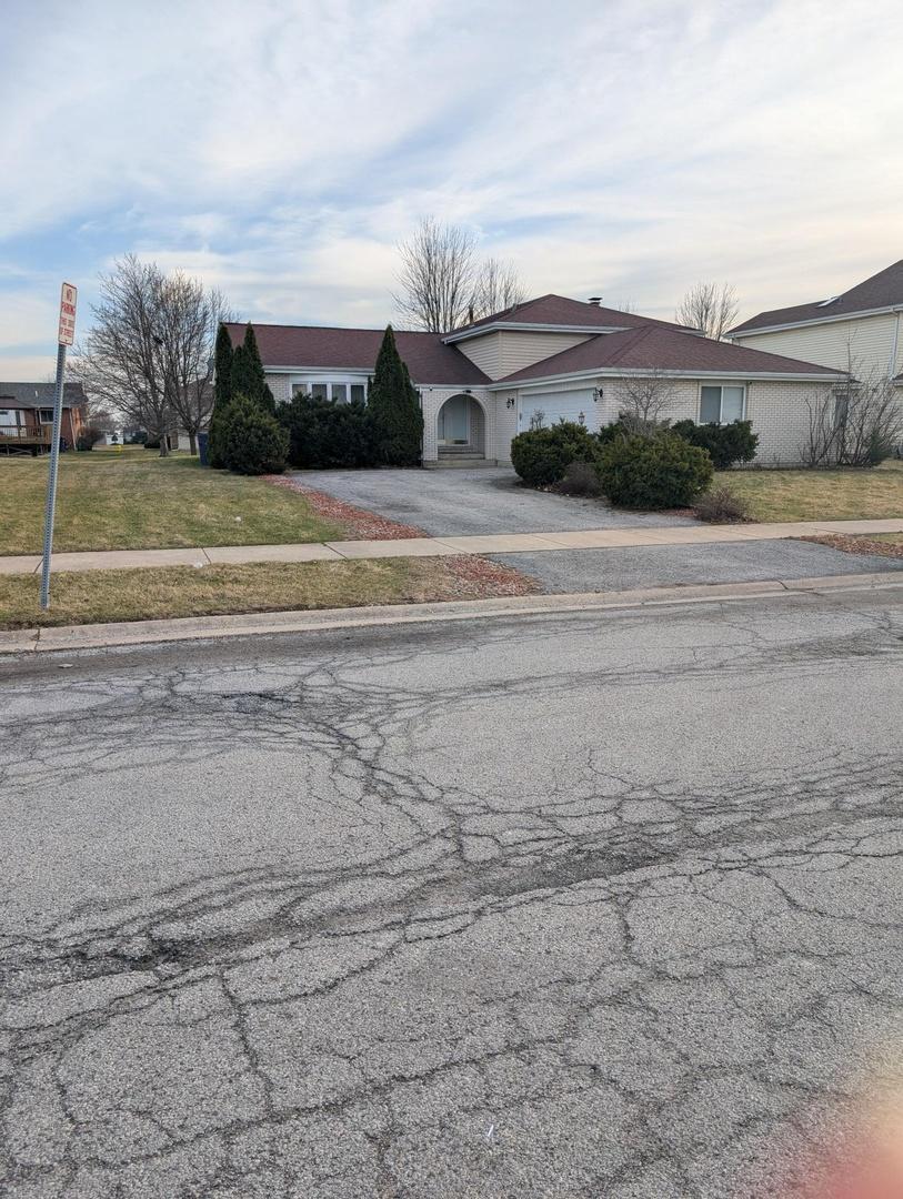 6237 Michael Ln., Matteson, IL 60443