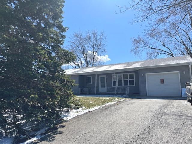 24314 S Burr Rd., Channahon, IL 60410