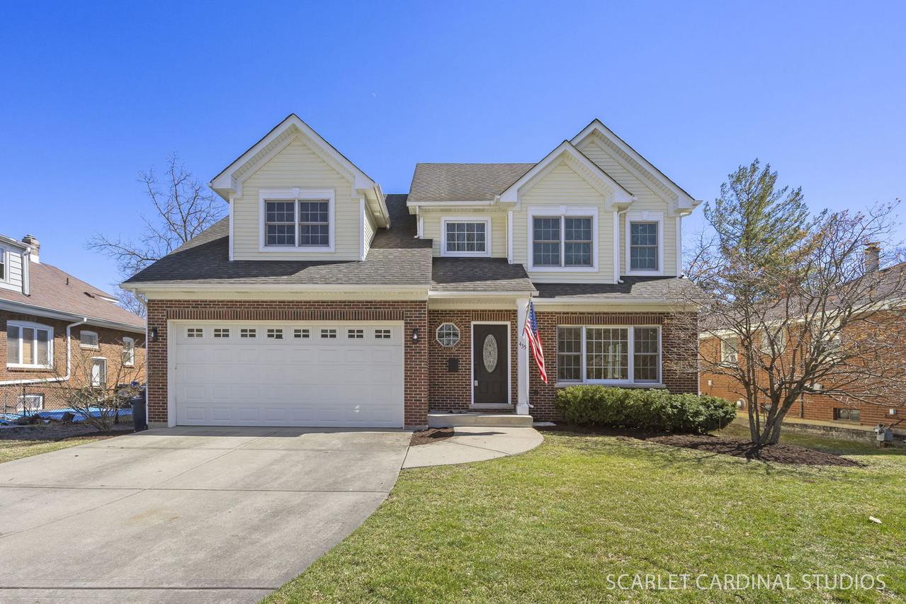 435 S School St., Lombard, IL 60148