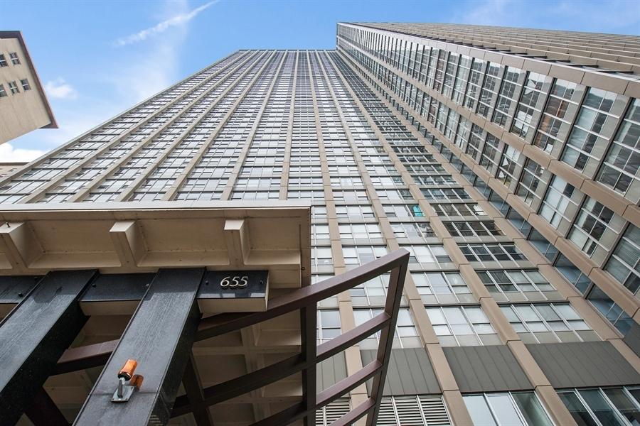 655 W Irving Park Rd. #303, Chicago, IL 60613