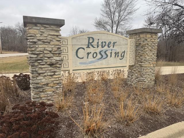 1833 Indian Tr., Kankakee, IL 60901