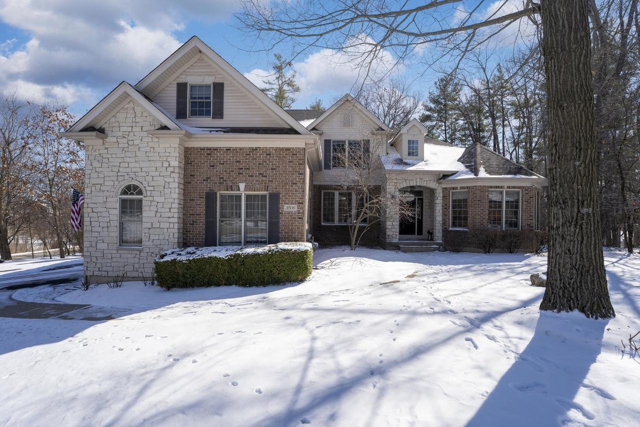 3506 Harvest Ct., Island Lake, IL 60042