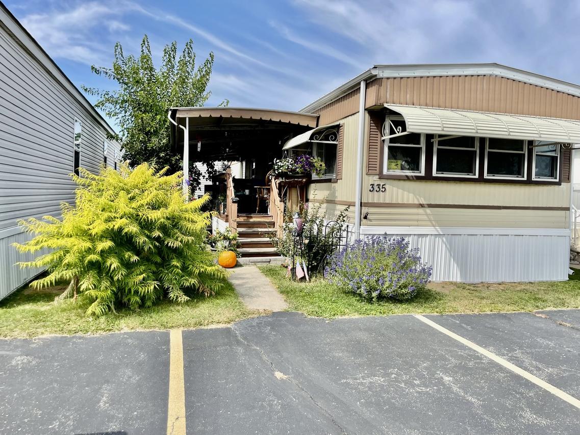 9001 S Cicero Ave. #335, Oak Lawn, IL 60453