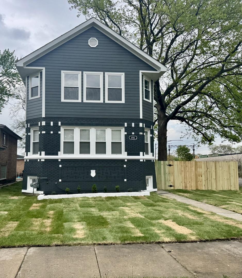 656 E 101st St., Chicago, IL 60628