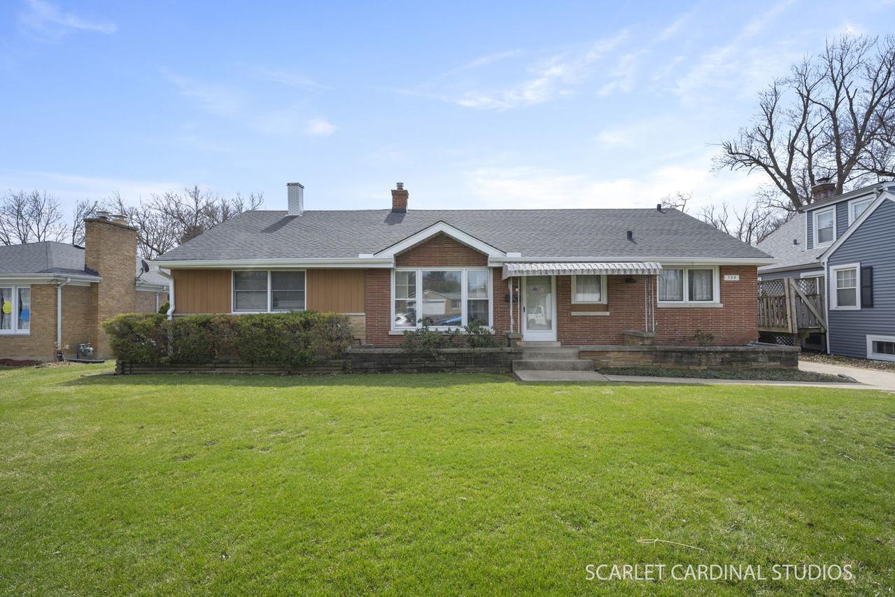 139 W Madison St., Villa Park, IL 60181