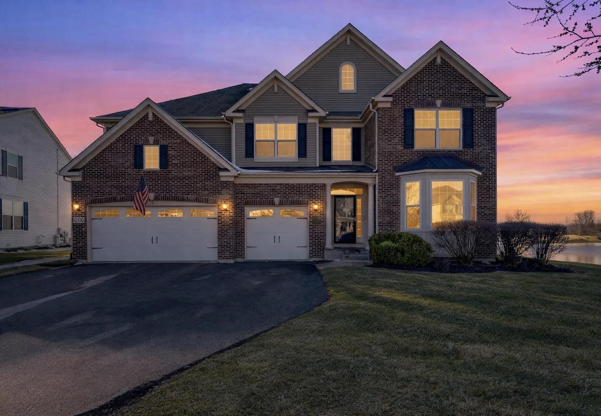 12530 Garlieb Dr., Huntley, IL 60142