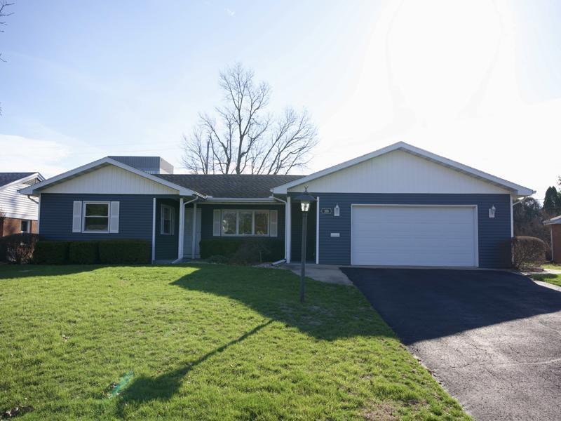 308 Granada Rd., Bloomington, IL 61701