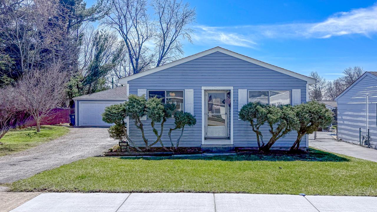 547 E Altgeld Ave., Glendale Heights, IL 60139