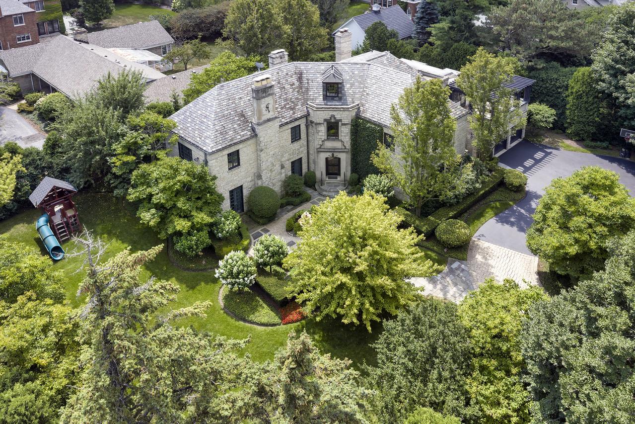 110 Kenilworth Ave., Kenilworth, IL 60043