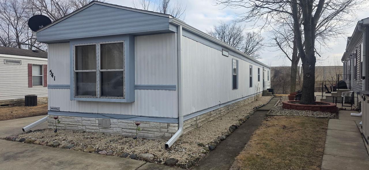 541 Park Ave., Belvidere, IL 61008