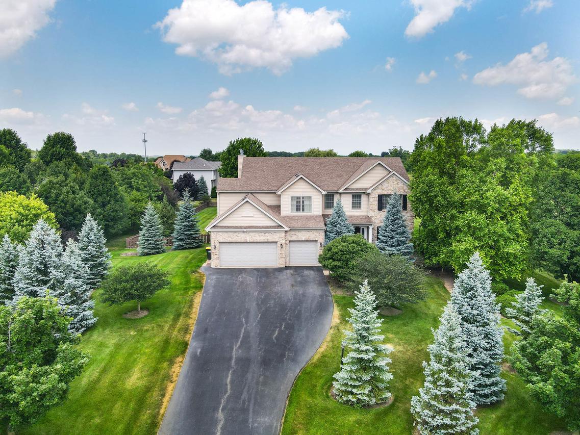 3822 Magnolia Dr., Spring Grove, IL 60081