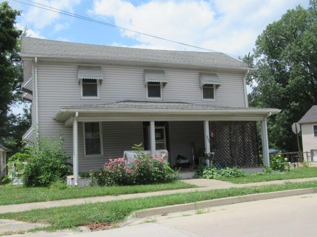 233 Buena Vista St., Paris, IL 61944