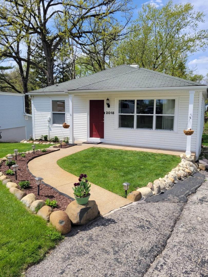 [Address Hidden by Seller], Cary, IL 60013