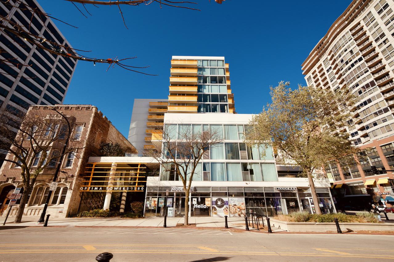 1580 Sherman Ave. #706, Evanston, IL 60201