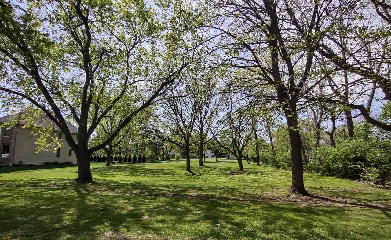 4S715 Karns Lot 2 Rd., Naperville, IL 60563