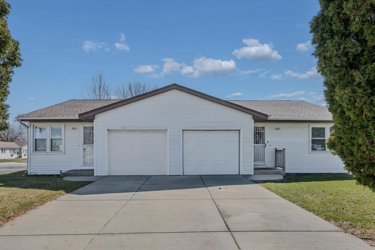 1160-62 N Ohio St., Aurora, IL 60505