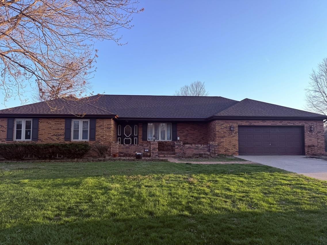 1815 Paula Ln., Marion, IL 62959