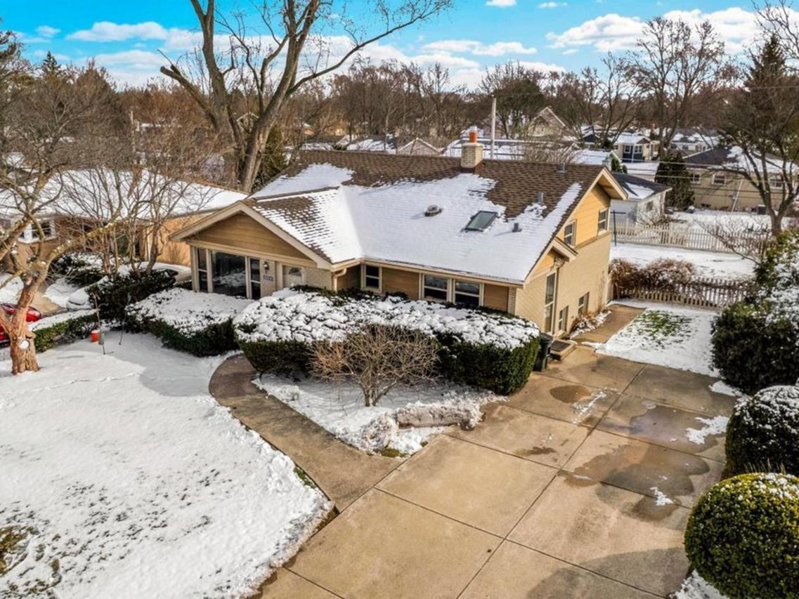 1505 W Euclid Ave., Arlington Heights, IL 60005