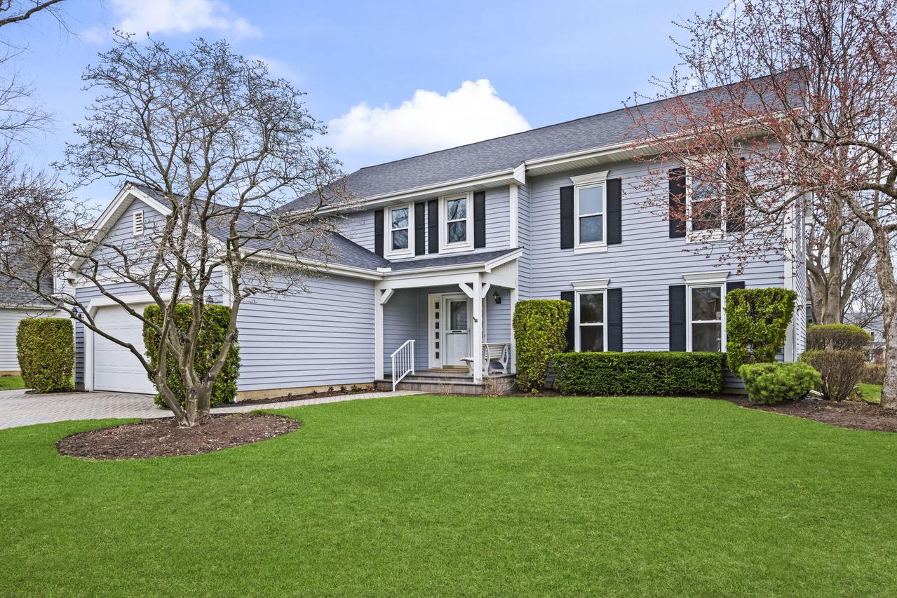 4217 N Ridge Ave., Arlington Heights, IL 60004