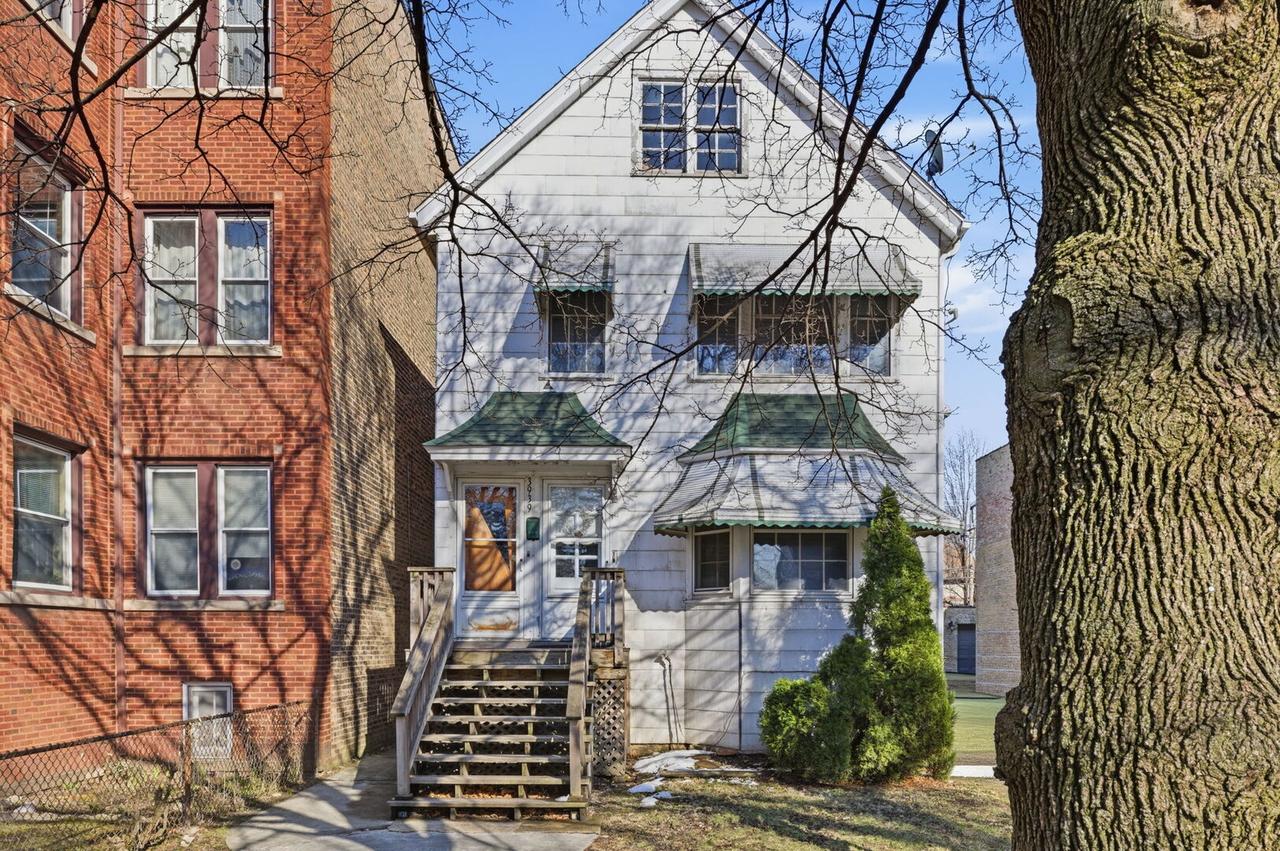 3939 N Kostner Ave., Chicago, IL 60641