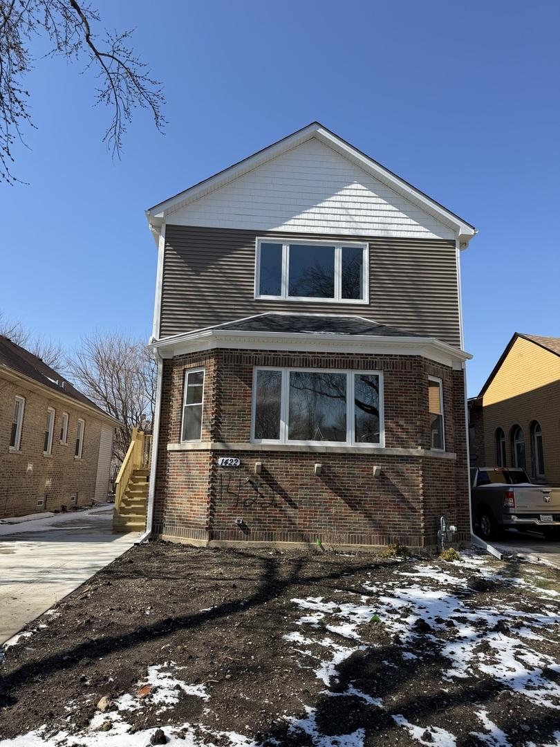 1422 S 13th Ave., Maywood, IL 60153