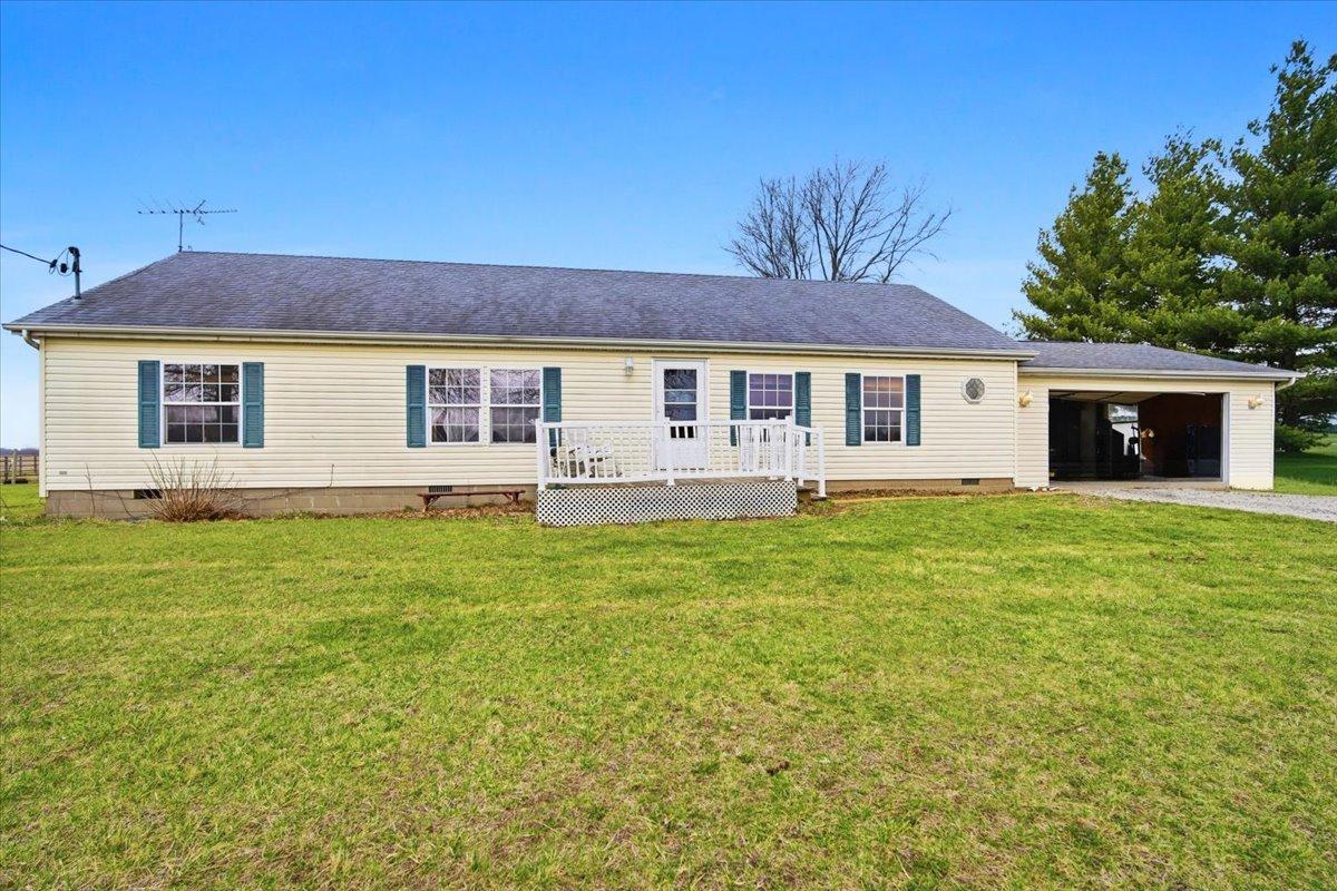 6009 Park Rd., Clinton, IL 61727