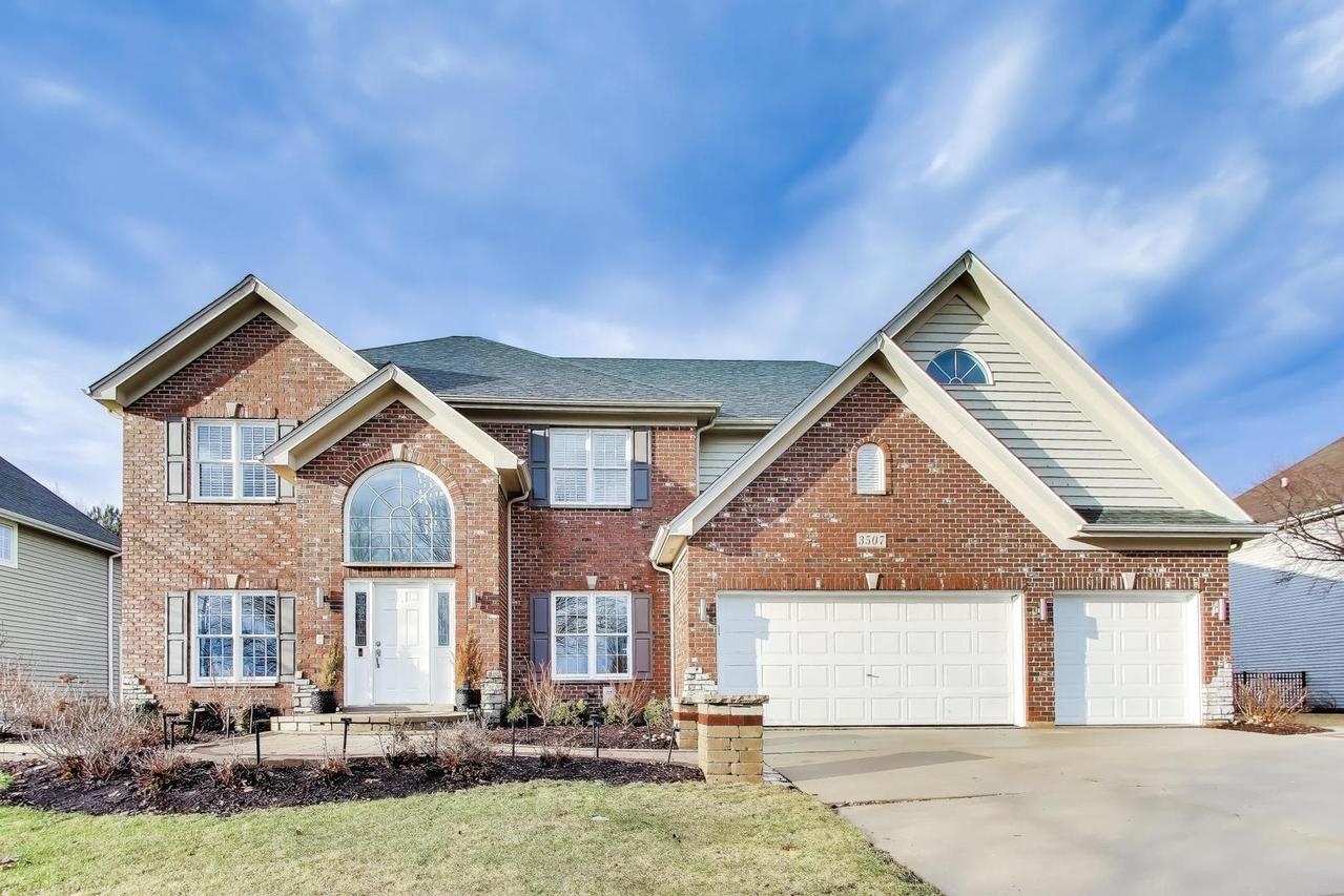 3507 Grassmere Rd., Naperville, IL 60564