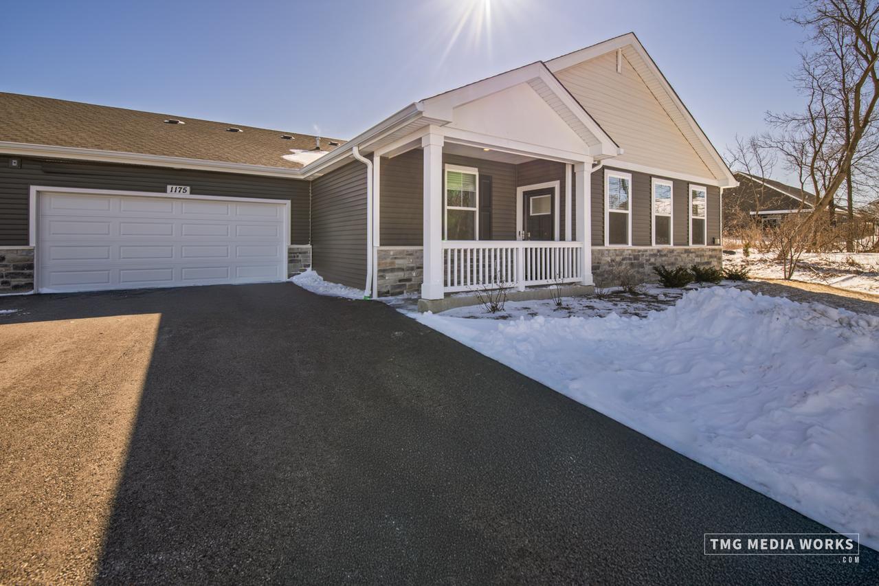 1175 Sonoma Ct., Pingree Grove, IL 60140