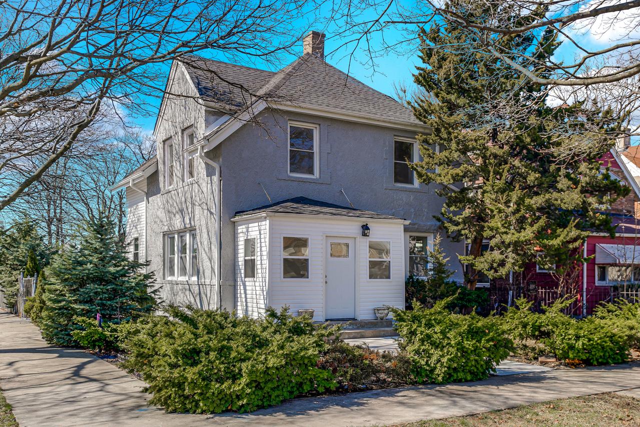 8758 S Wabash Ave., Chicago, IL 60619