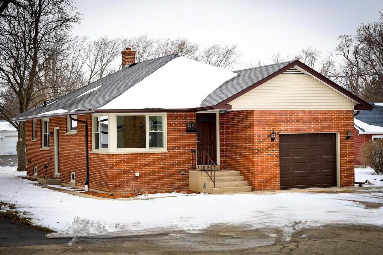 289 Chestnut St., Antioch, IL 60002