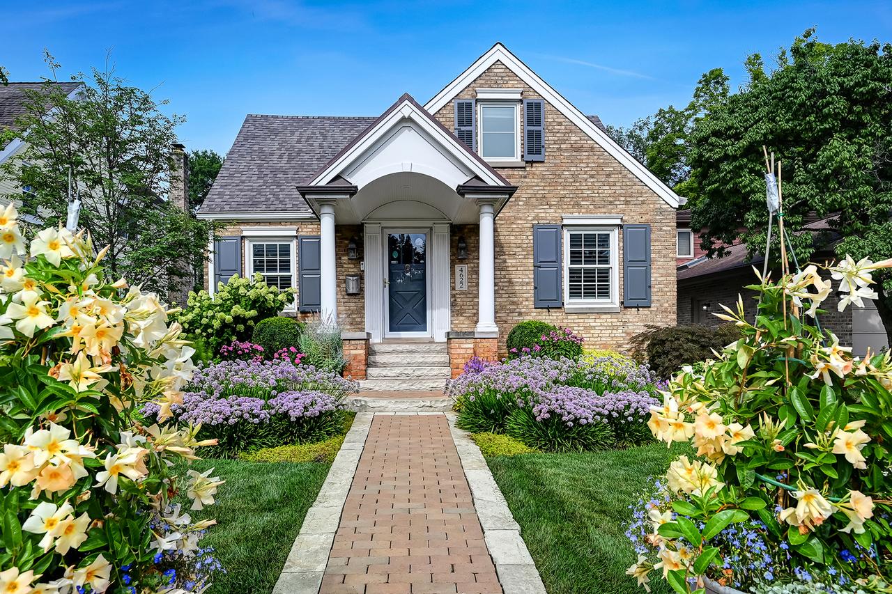 4622 Gilbert Ave., Western Springs, IL 60558