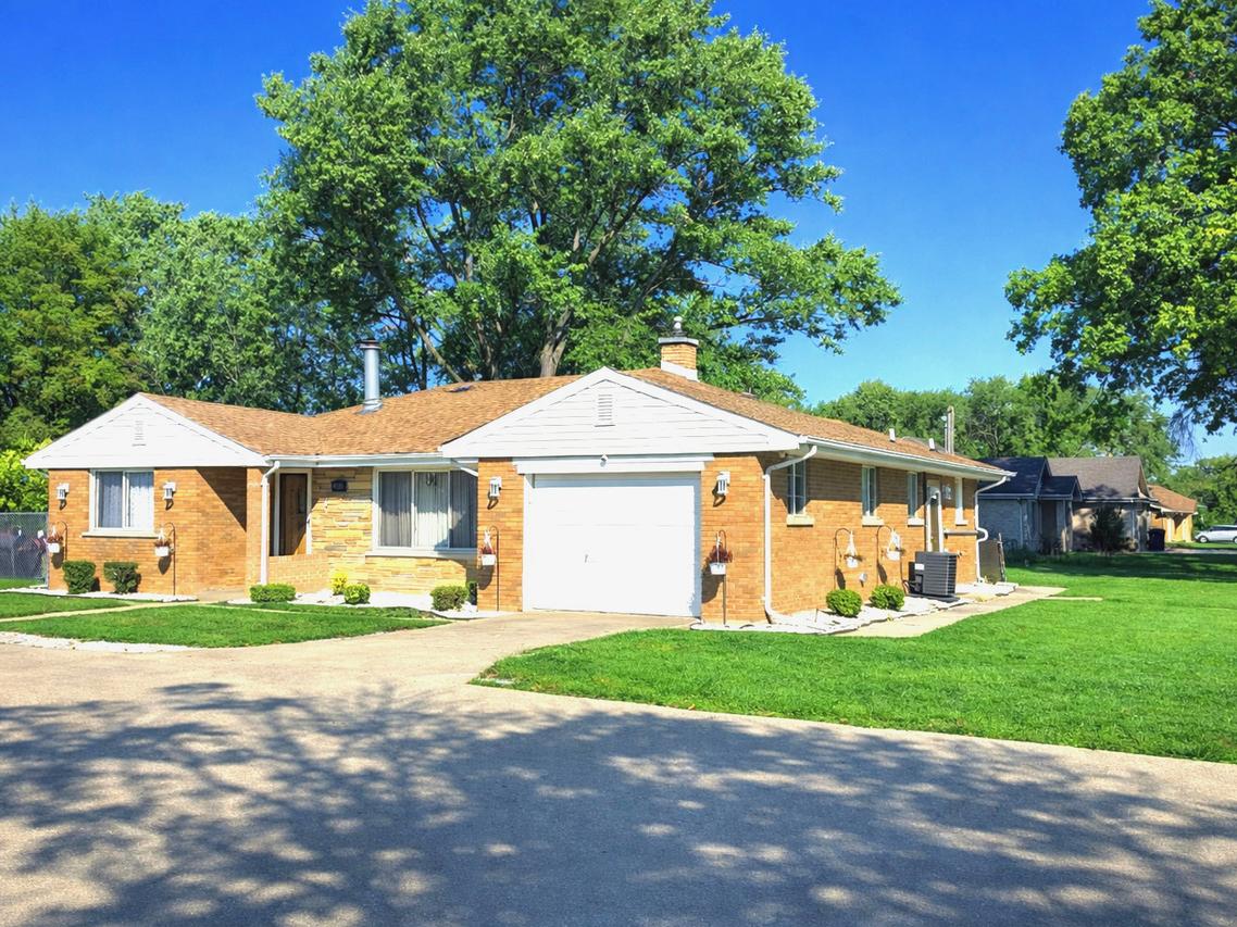 3904 W 137th St., Crestwood, IL 60418