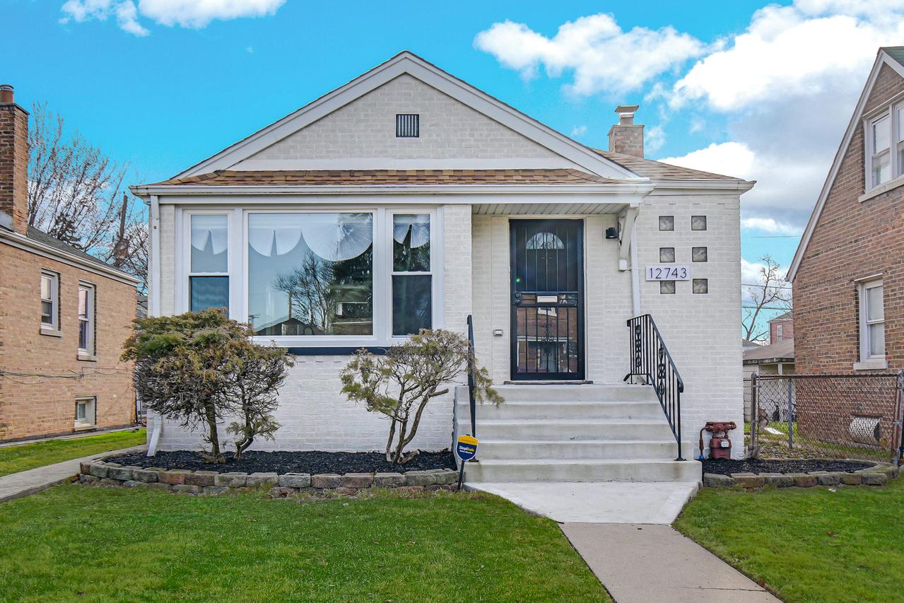 12743 S Lowe Ave., Chicago, IL 60628