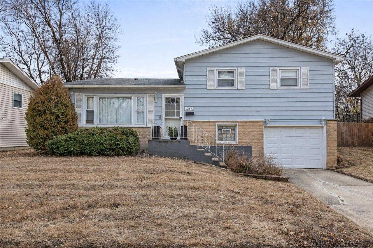 [Address Hidden by Seller], Country Club Hills, IL 60478