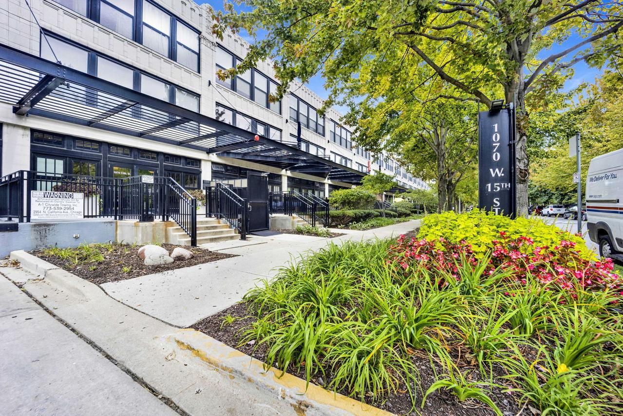 1070 W 15th St. #349, Chicago, IL 60608