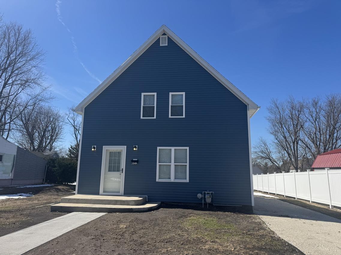 337 Whitney Ave., Kewanee, IL 61443