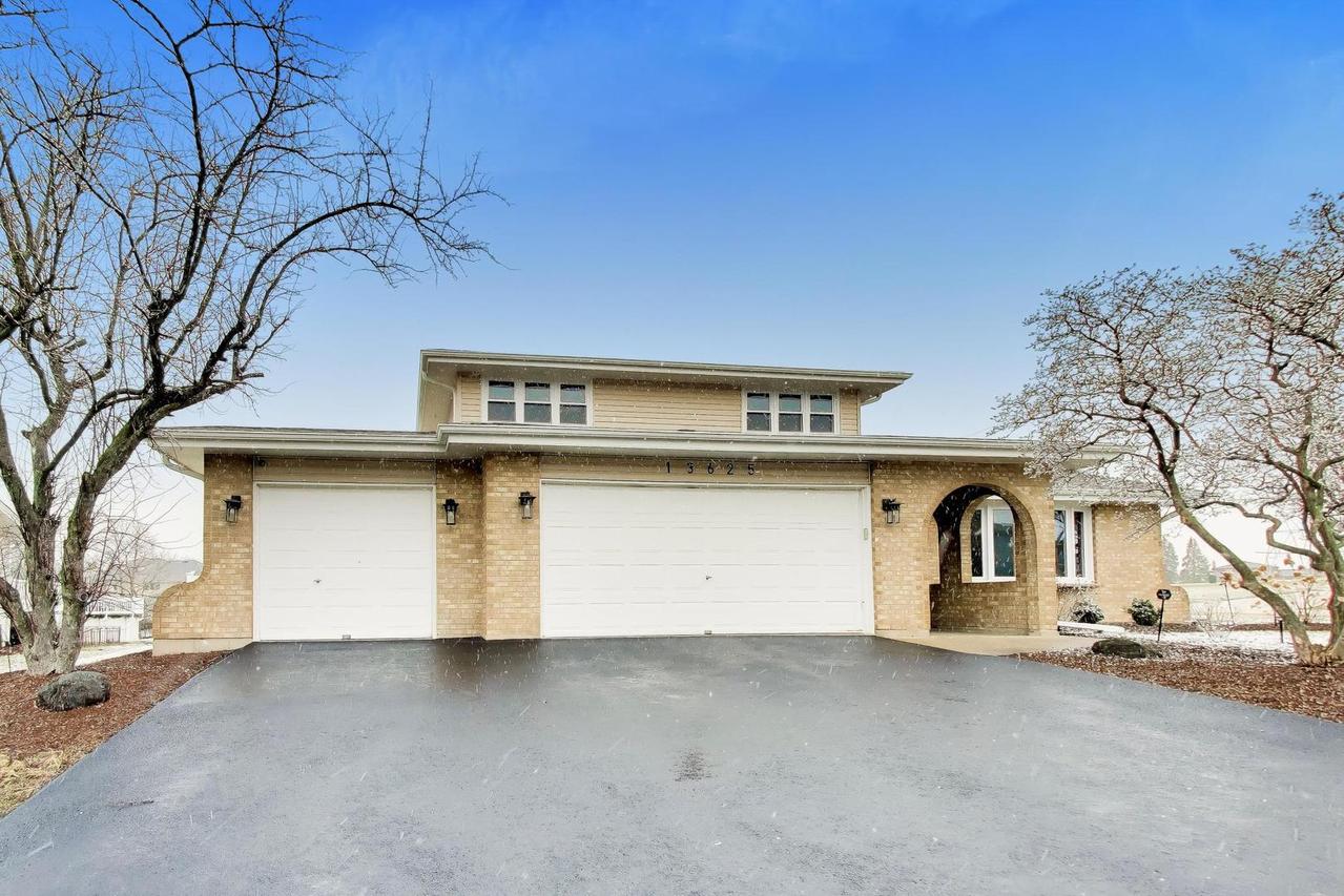 13625 Kristoffer Ln., Orland Park, IL 60467