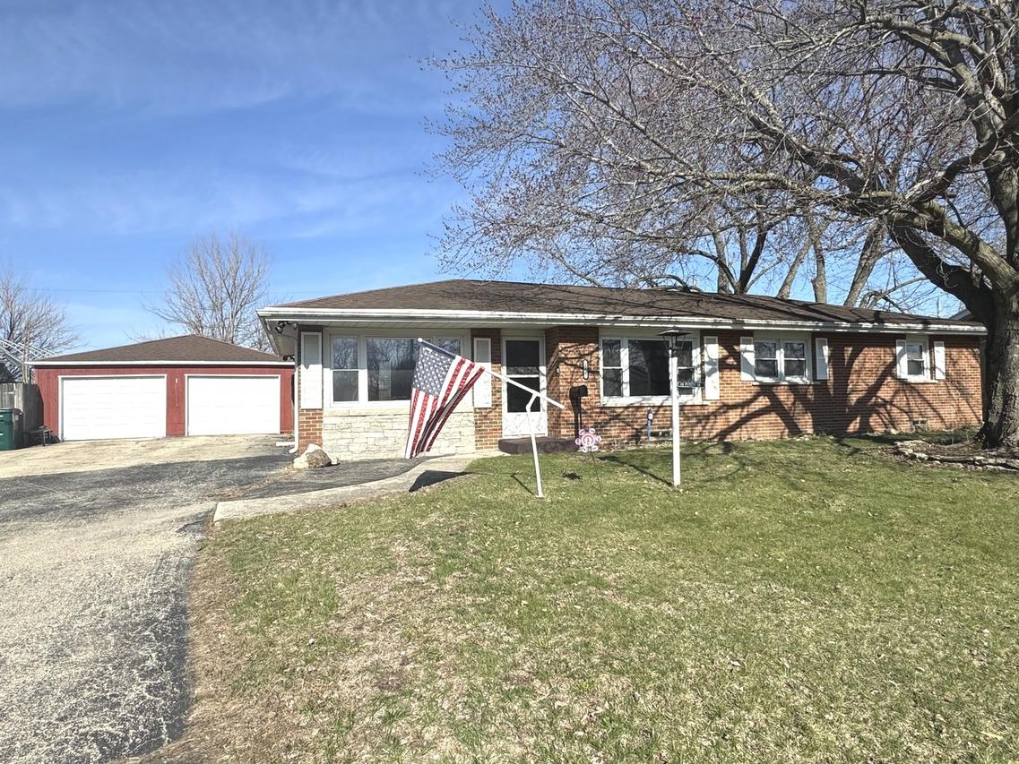 141 Pfitzer Dr., Bradley, IL 60915