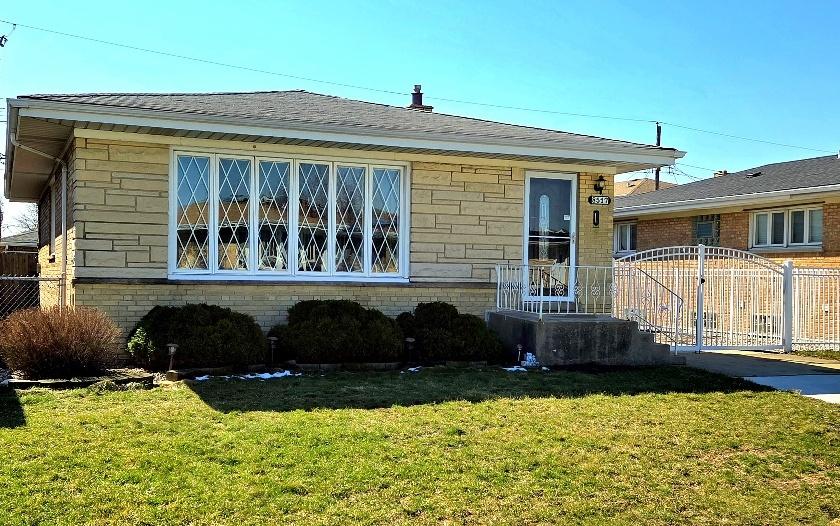 8517 W Carmen Ave., Chicago, IL 60656