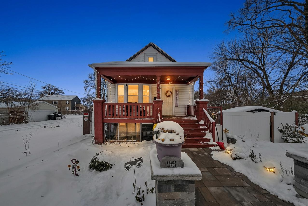 149 E 120th St., Chicago, IL 60628