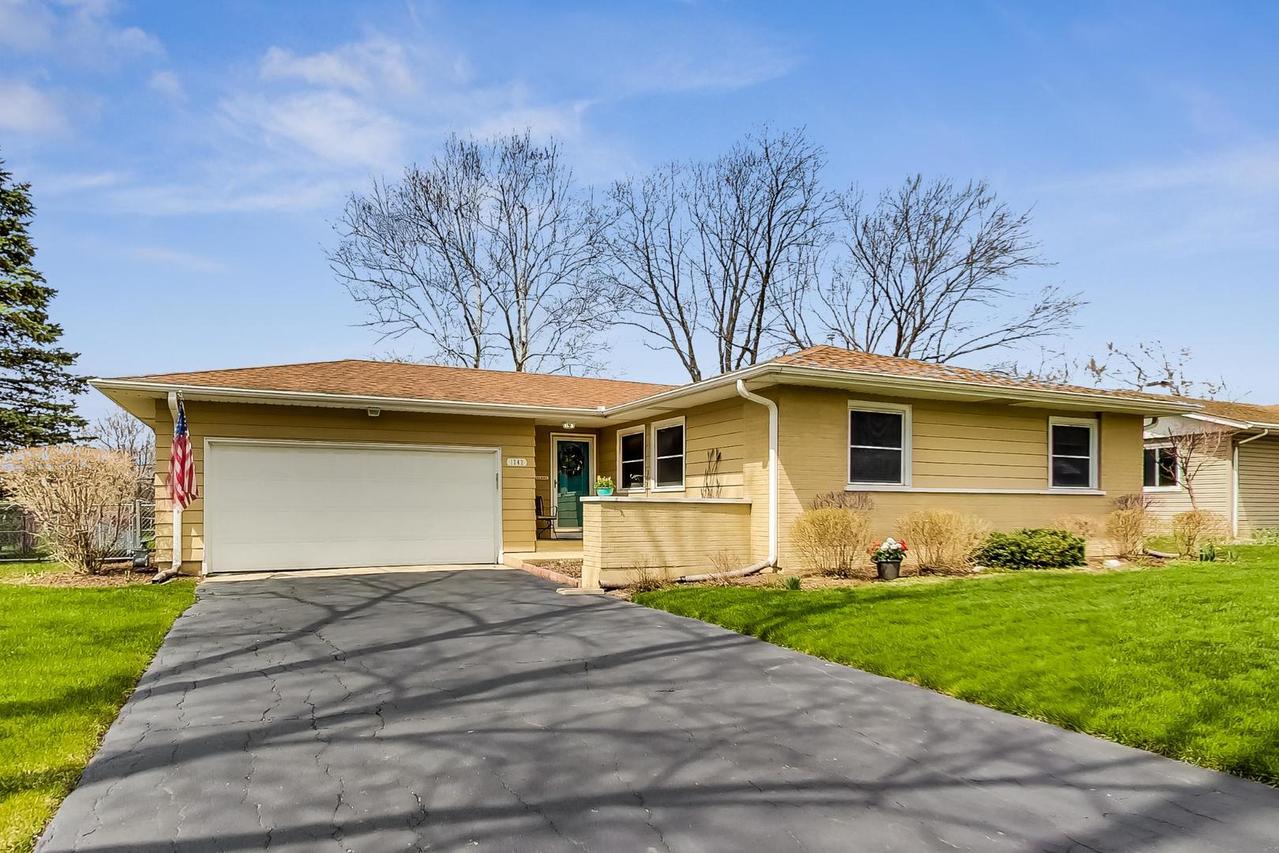 1242 N Linden Ave., Palatine, IL 60074