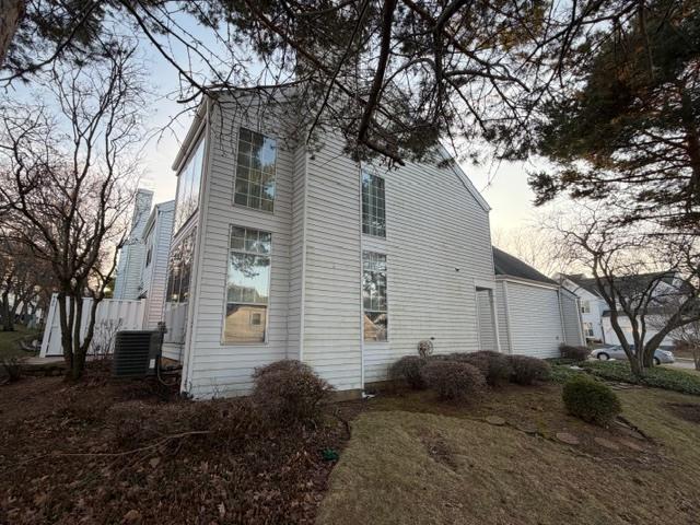 428 Country Lane Ct., Wauconda, IL 60084