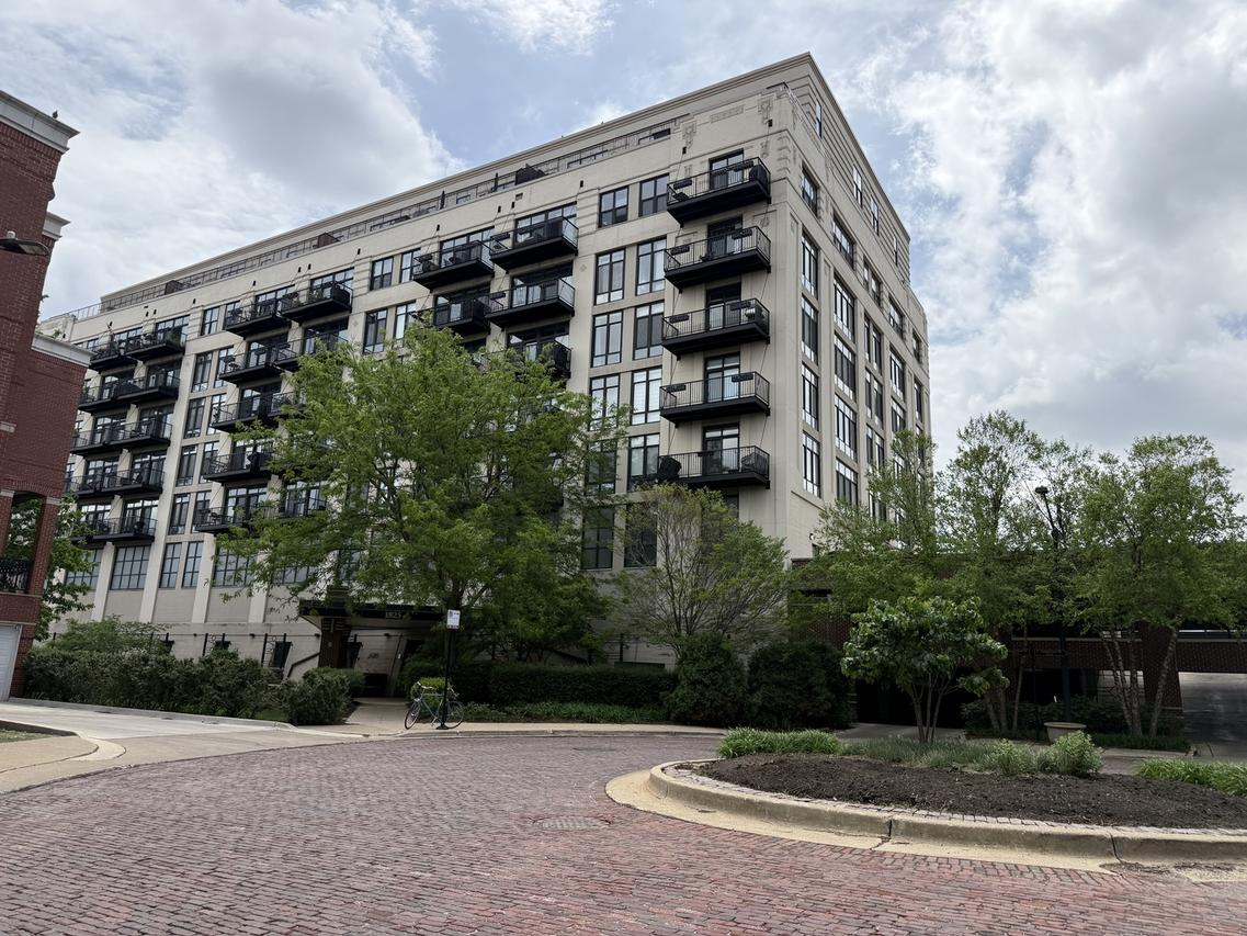 1525 S Sangamon St. #414, Chicago, IL 60608