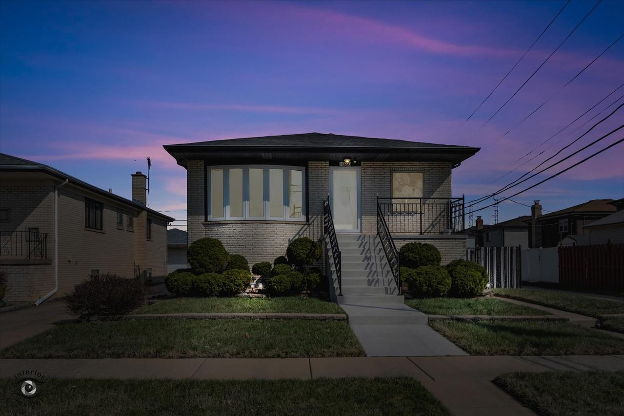 1060 Lucas St., Calumet City, IL 60409