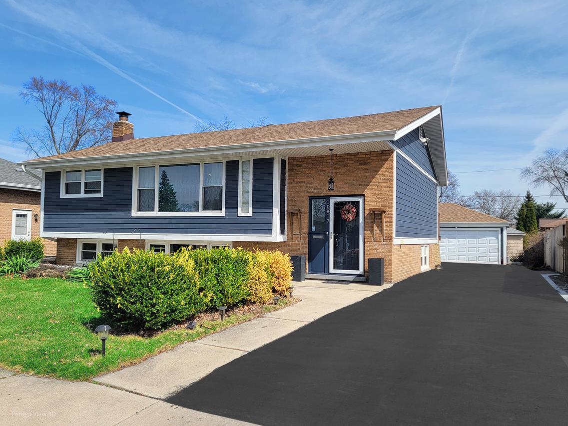 10817 S Oak Park Ave., Worth, IL 60482