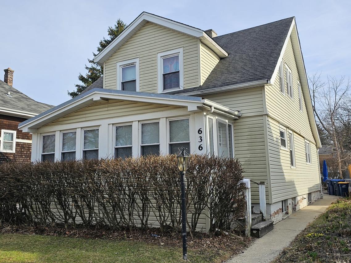 636 Homewood Ave., Highland Park, IL 60035