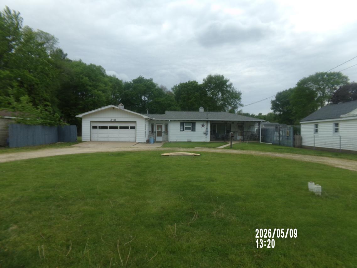 310 Martin Rd., Rock Falls, IL 61071