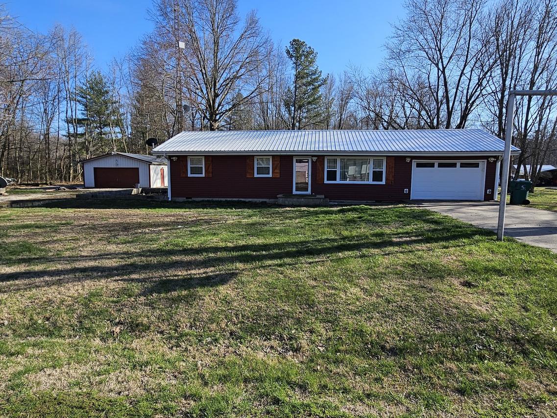 111 W Hickory St., Bluford, IL 62814