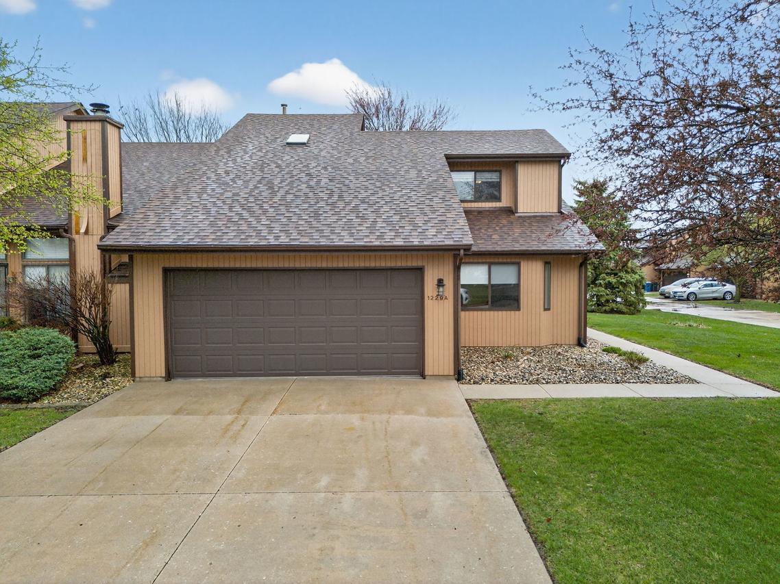 1229 Lakewood Dr. #A, Morris, IL 60450