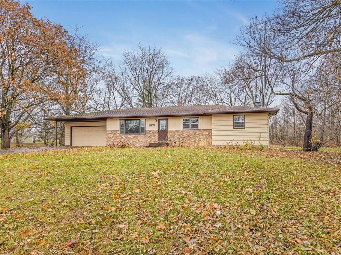 7774 Old River Rd., Rockford, IL 61103